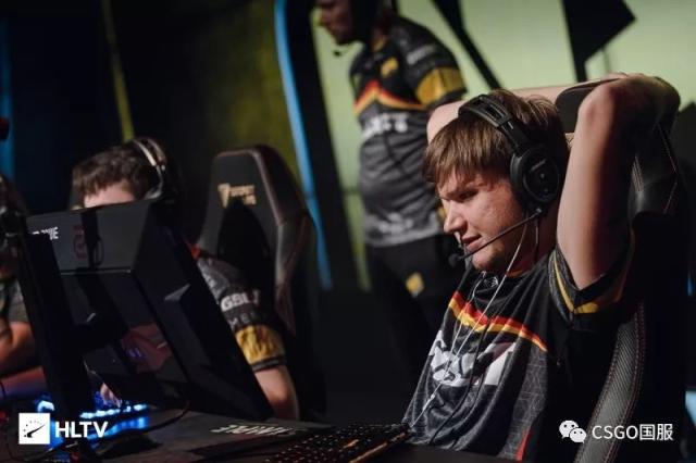 T1粉丝不满队伍在LCK比赛中的表现，直接卡车广告喊话战队管理层