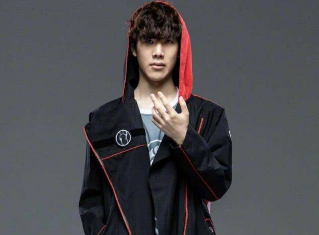 赛后群访Xun：TES我觉得我们也是应该能打得过