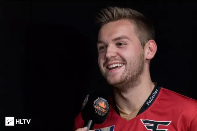 EDward Gaming 官方：中路选手 Cryin 正式离队，衷心祝愿未来一切顺利